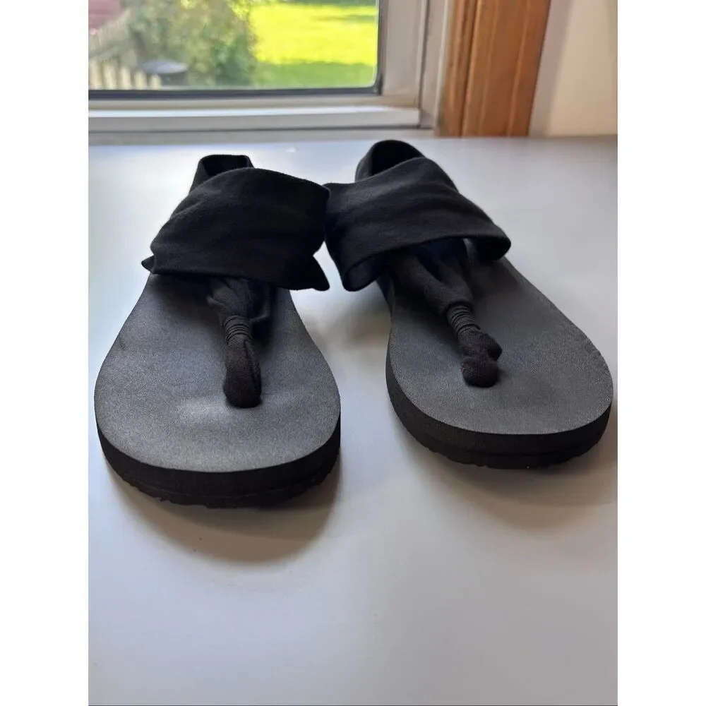 Sanuk shade classic